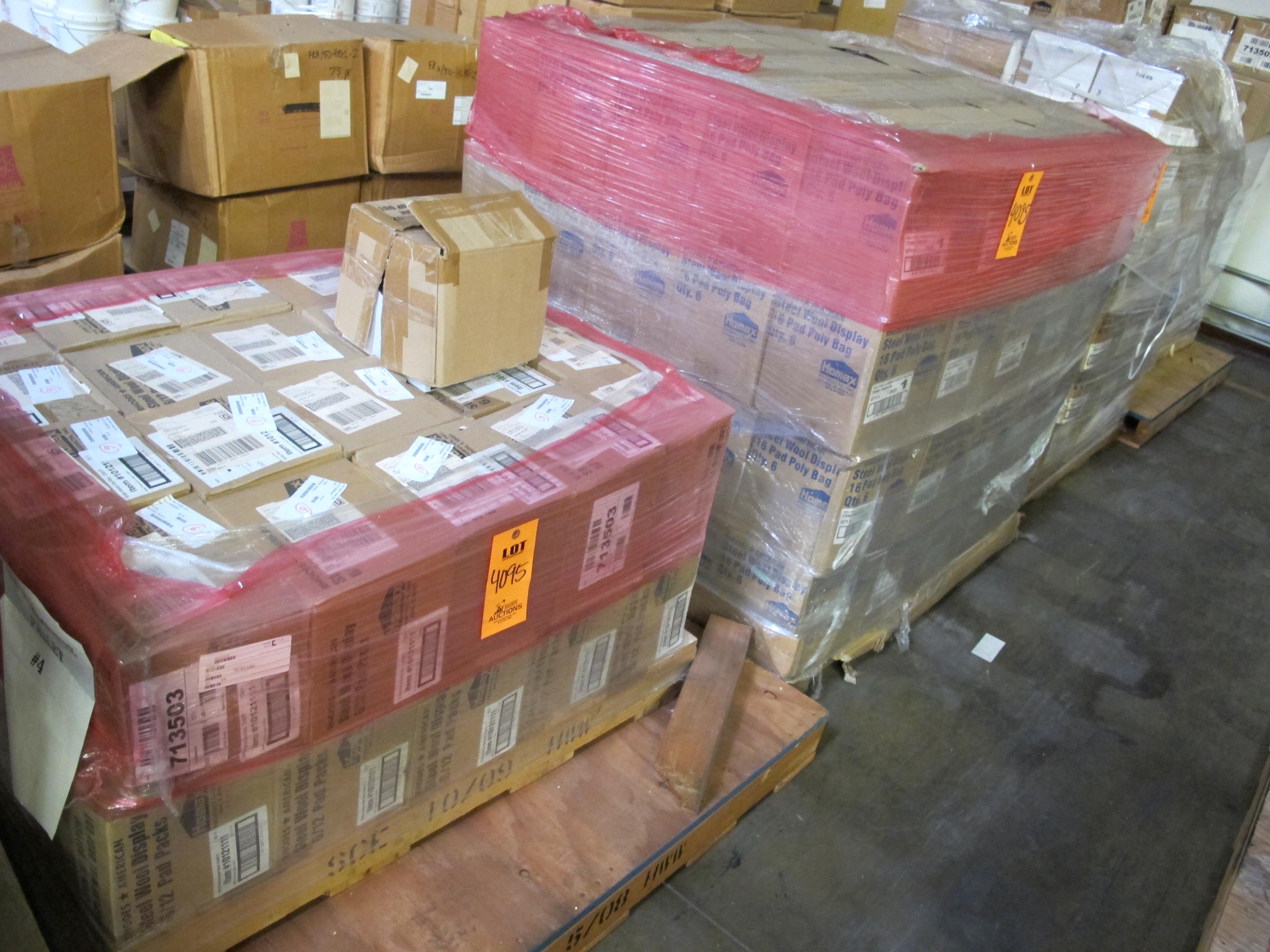 LOT TO INCLUDE: (240) 12 PAD PACKS STEEL WOOL, (600) 16 PAD PACKS STEEL WOOL. LOADING & HANDLING FEE $30-4095